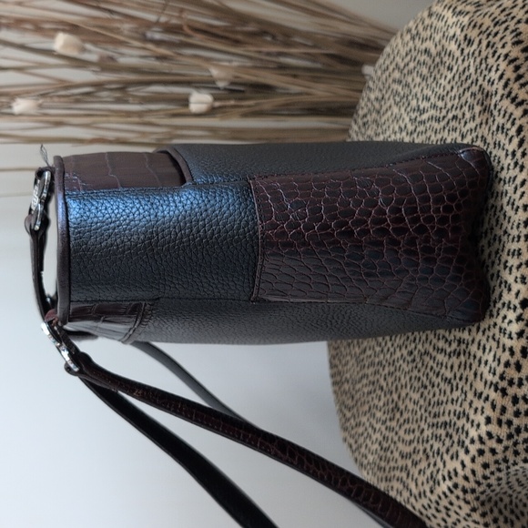 Brighton Women's Genuine Leather Shoulder Bag - Picture 2 of 15